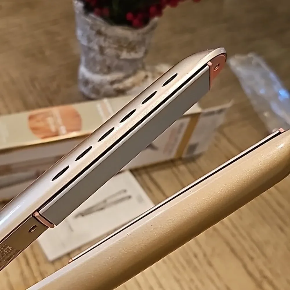 Infinit Pro 1in. Flat iron titanium ceramic